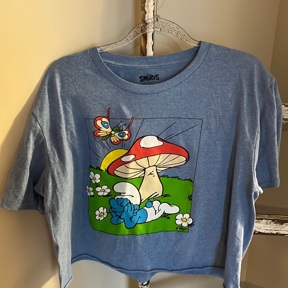NWOT Smurfs Crop Tee